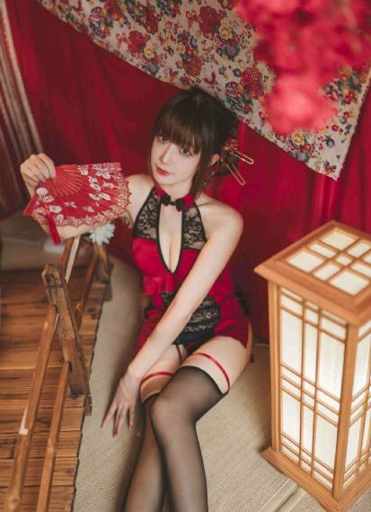 应招女郎