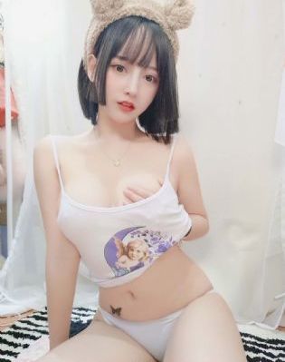 巴黎q娘在线播放